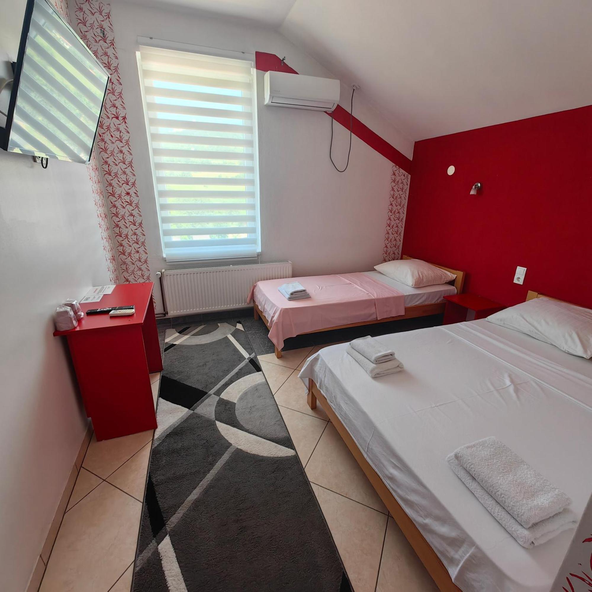 Motel Maks Kiseljak Buitenkant foto