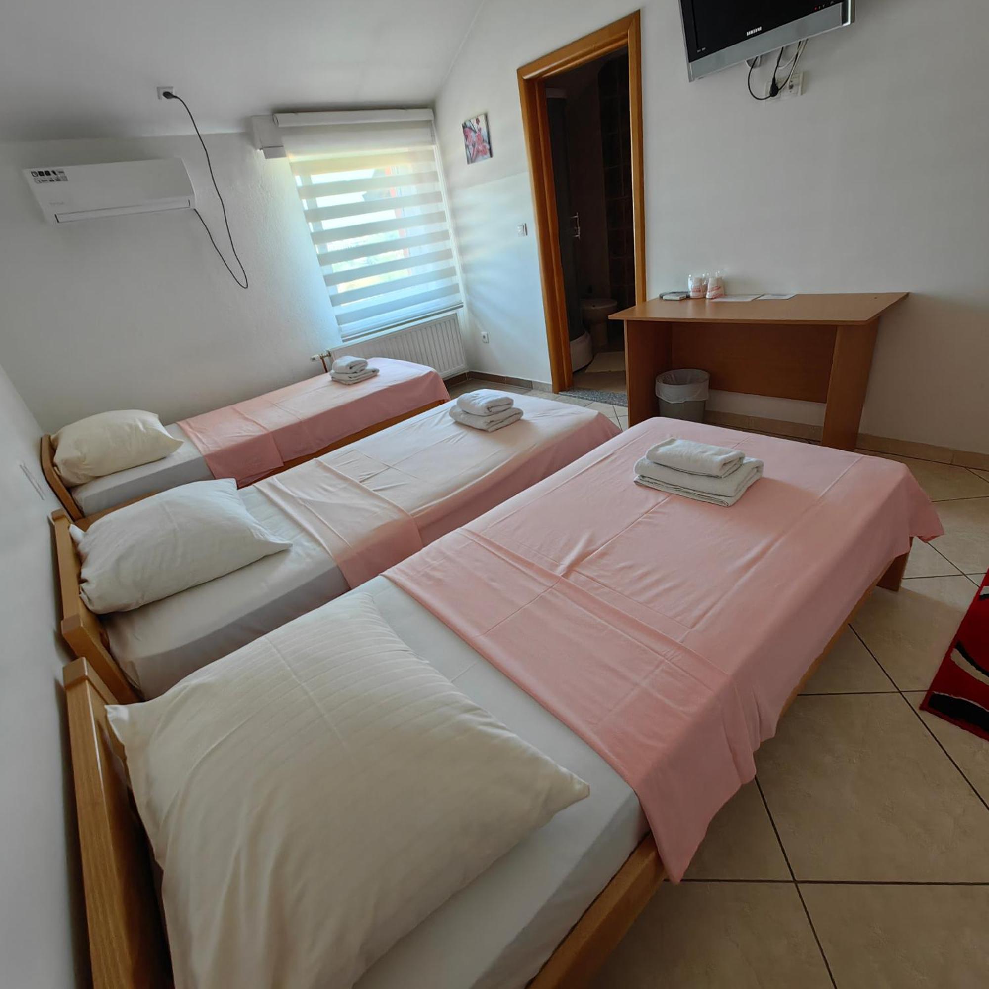 Motel Maks Kiseljak Buitenkant foto