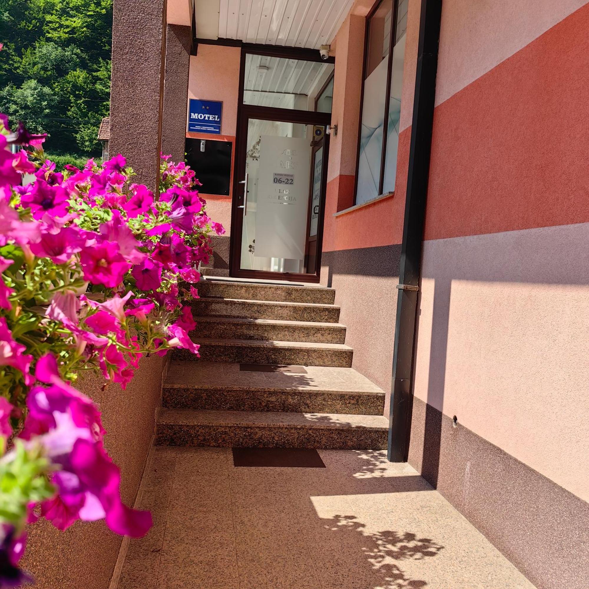 Motel Maks Kiseljak Buitenkant foto